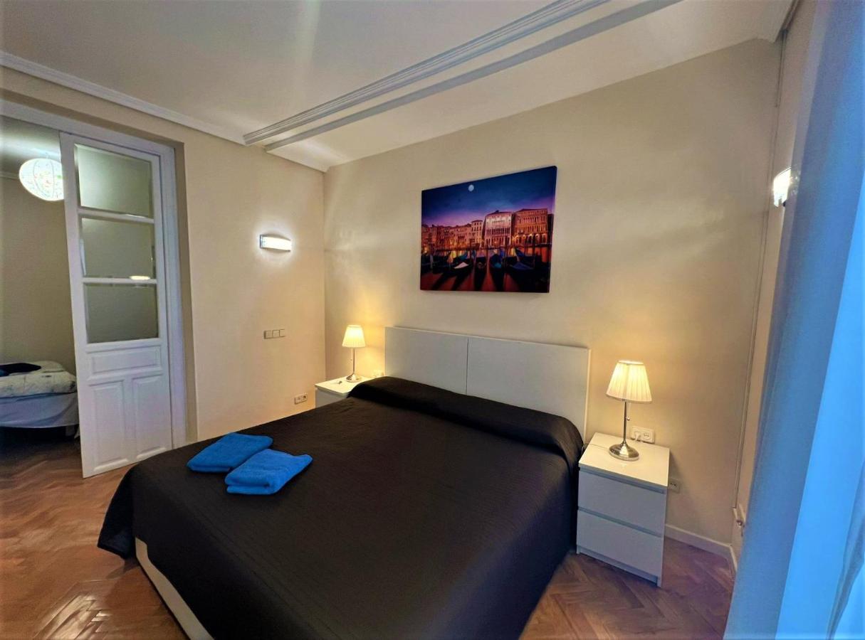 Madrid, C. Mayor Exteriér fotografie